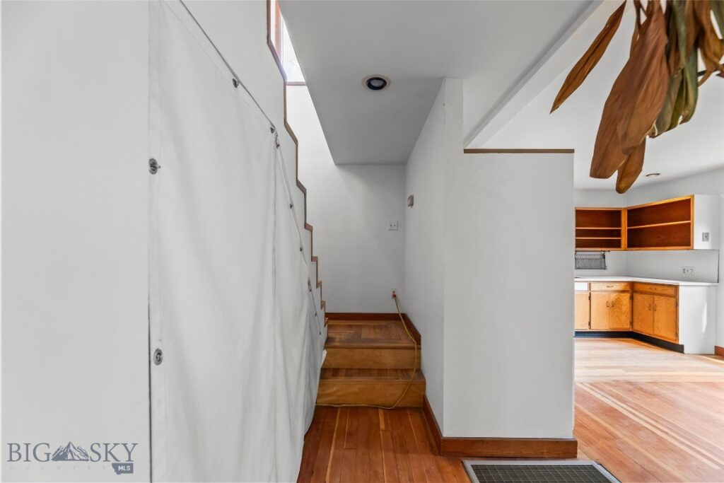 213 W Cottonwood Street, Bozeman MT 59715