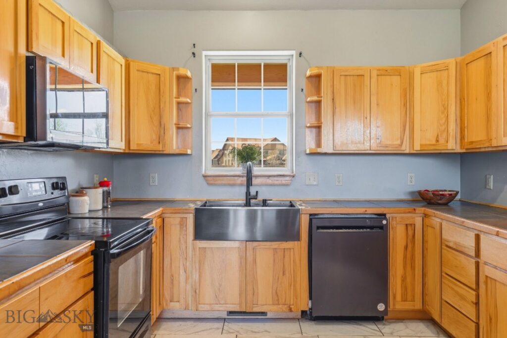 734 Landmark Drive, Belgrade MT 59714