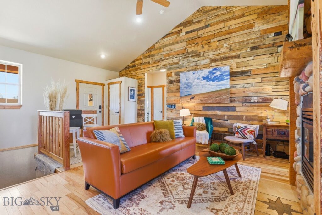 734 Landmark Drive, Belgrade MT 59714