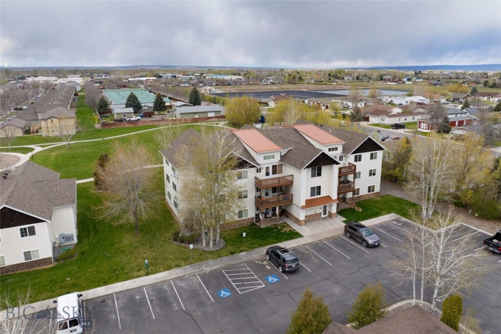 21 N Shore Drive, Belgrade MT 59714