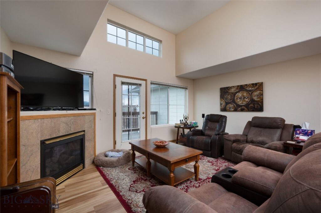 21 N Shore Drive, Belgrade MT 59714