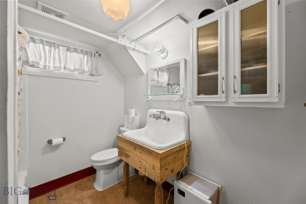 529 S 9th Street, Livingston MT 59047