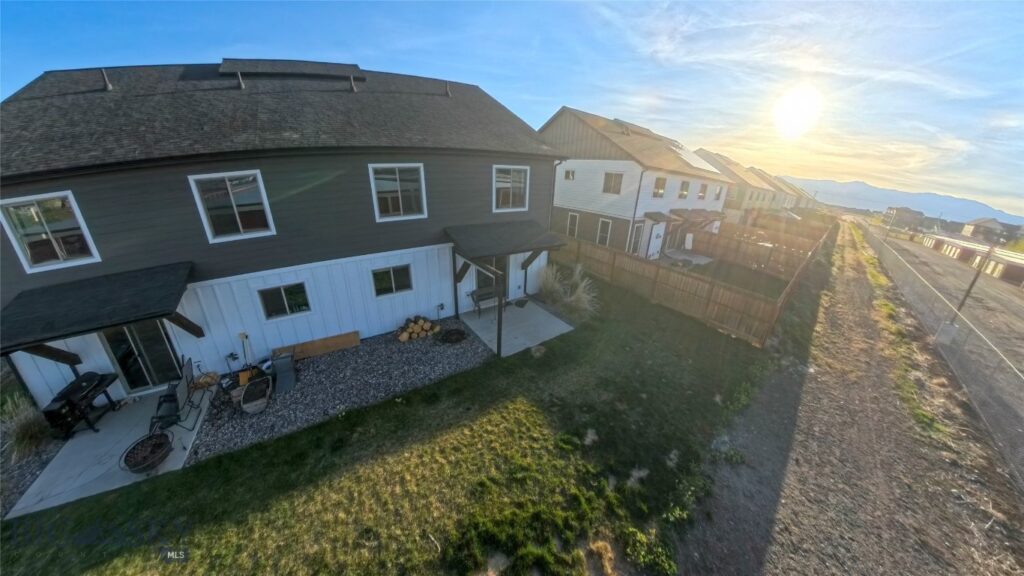 2012 Ross Way, Belgrade MT 59714
