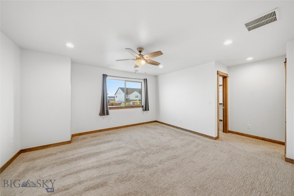 2012 Ross Way, Belgrade MT 59714