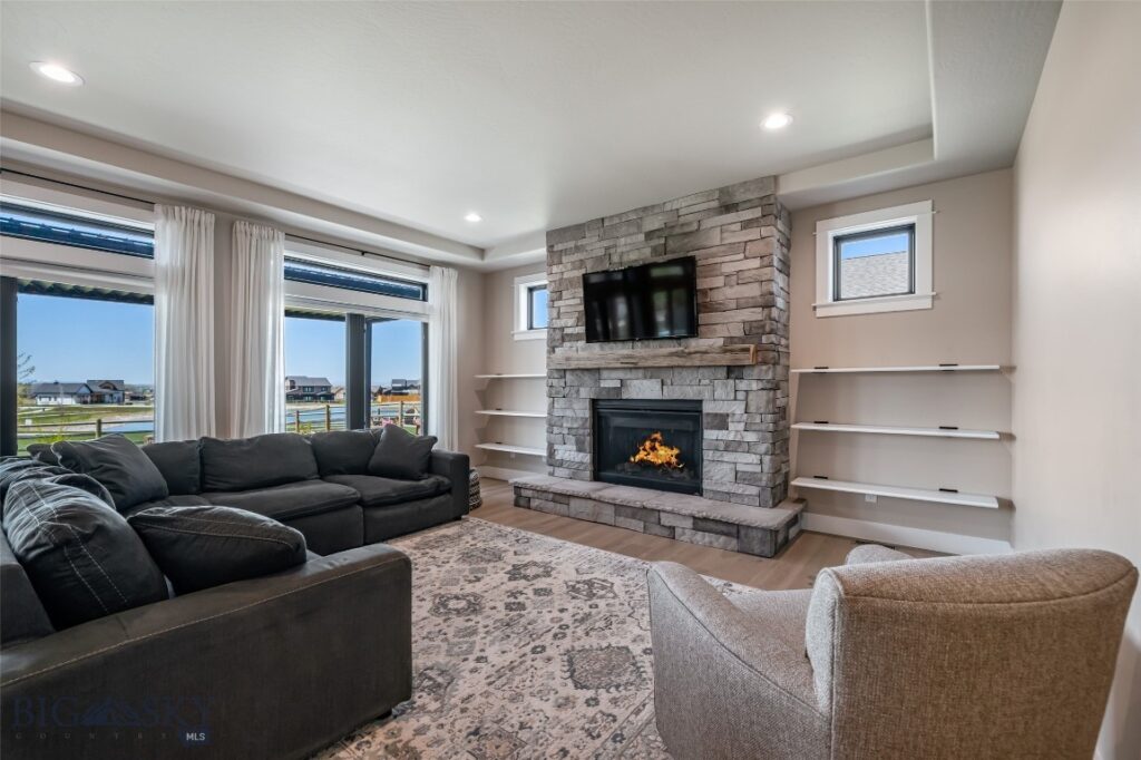 950 White Horse Loop, Bozeman MT 59718