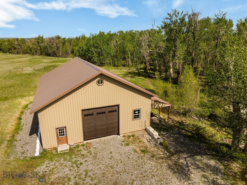 648 Bushnell Road, Bozeman MT 59718
