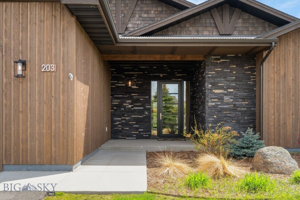 203 Wickwire Way, Bozeman MT 59718