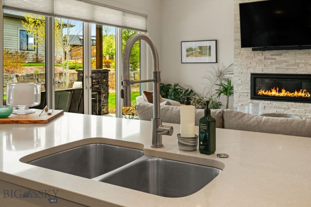203 Wickwire Way, Bozeman MT 59718