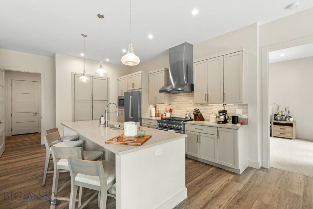 203 Wickwire Way, Bozeman MT 59718