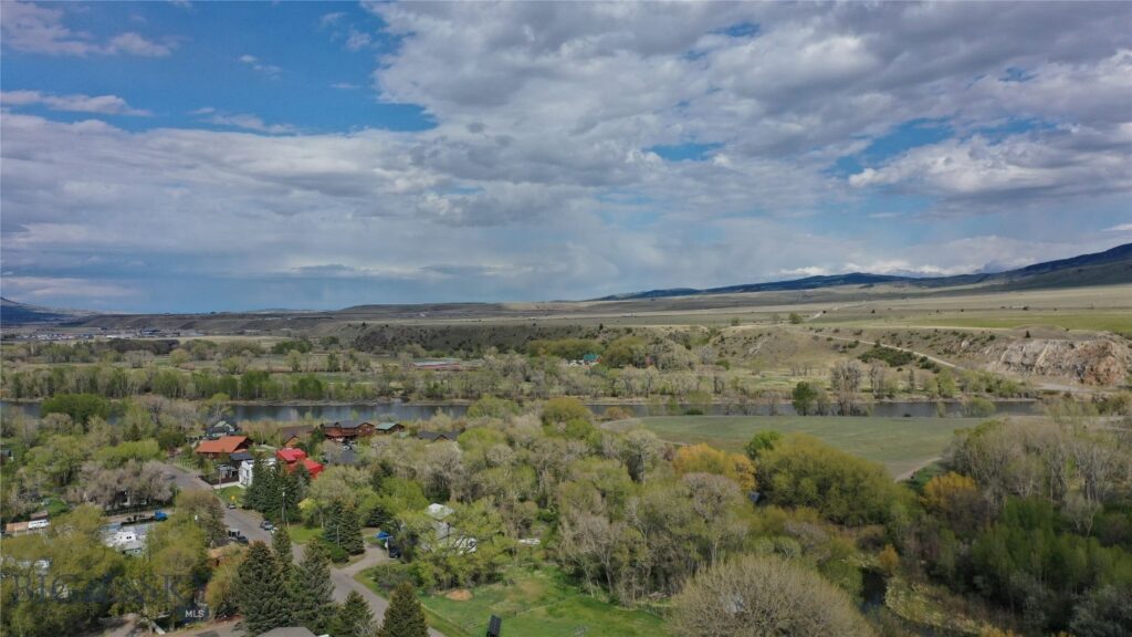 118 S O Street, Livingston MT 59047