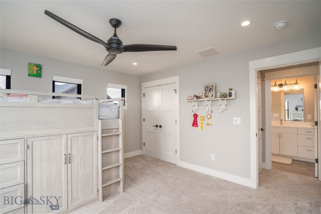 28 Defender Lane, Bozeman MT 59718