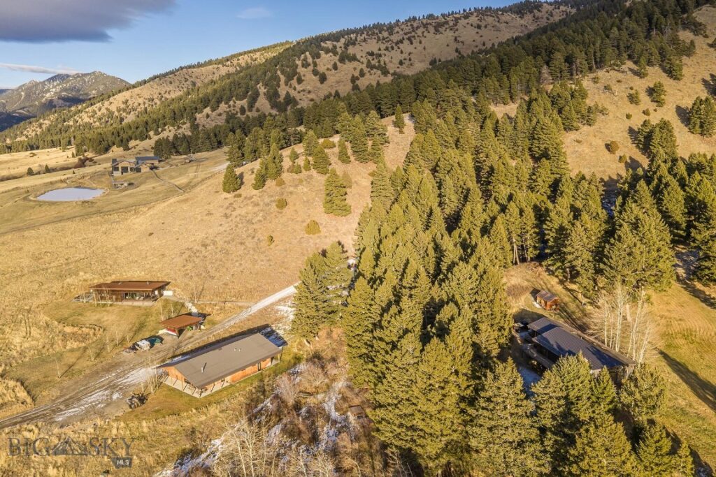 17640 Rocky Mountain Road, Belgrade MT 59714