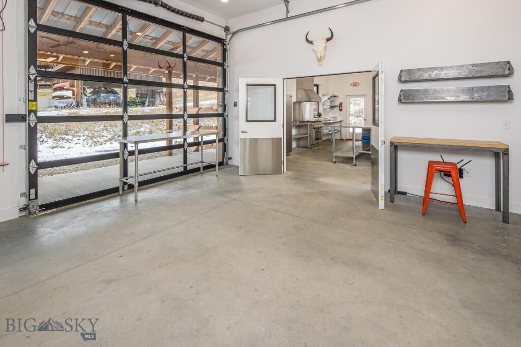 17640 Rocky Mountain Road, Belgrade MT 59714