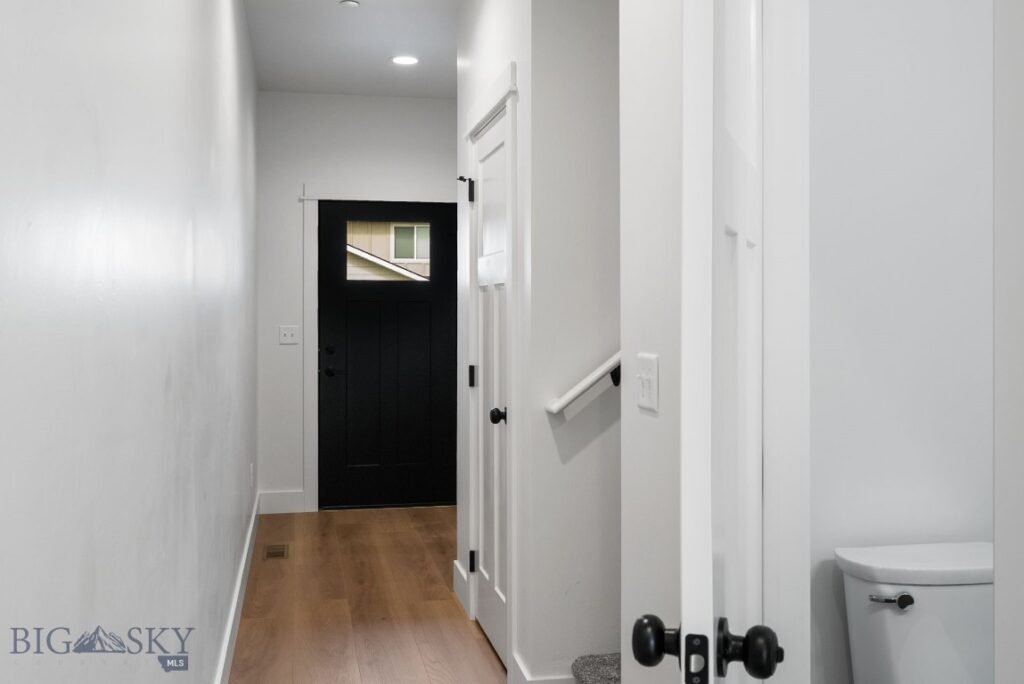 100 Bow Perch Lane, Bozeman MT 59718