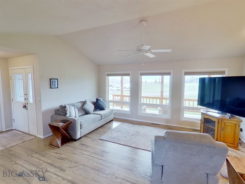 24 Kindsfather Drive, Livingston MT 59047