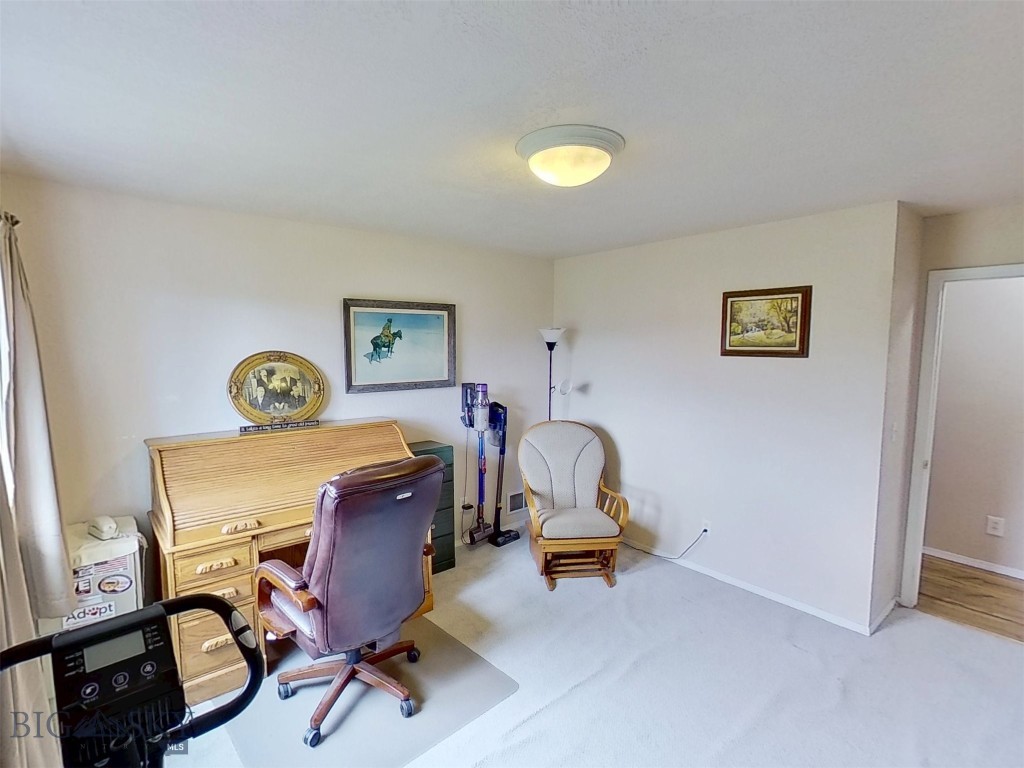 24 Kindsfather Drive, Livingston MT 59047