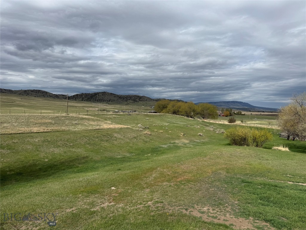 24 Kindsfather Drive, Livingston MT 59047