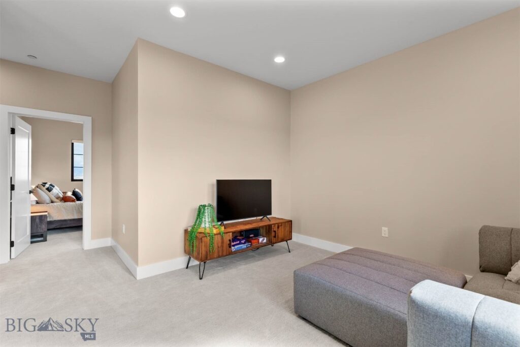 151 Clancy Way, Bozeman MT 59718