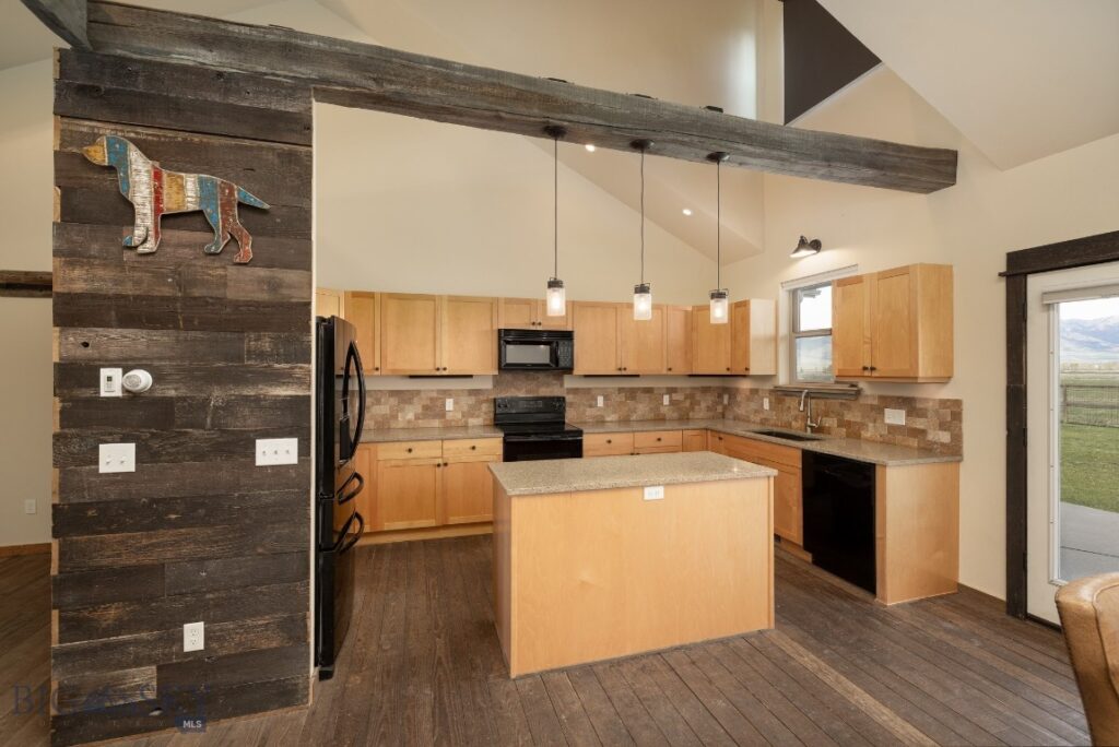 1704 Roundup Boulevard, Belgrade MT 59714