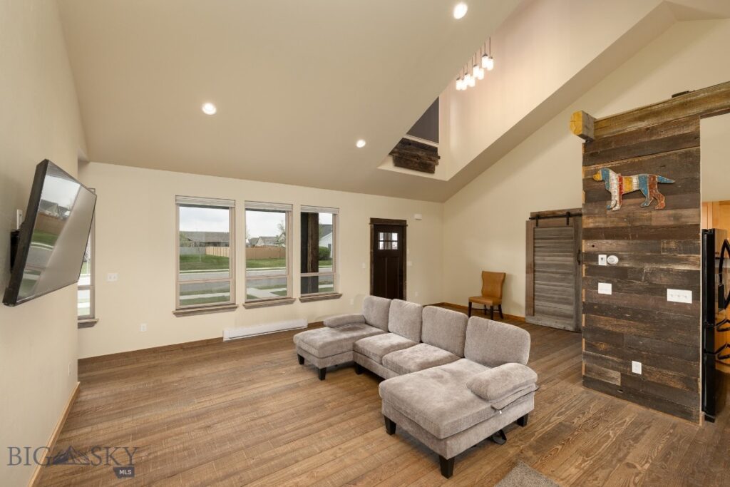 1704 Roundup Boulevard, Belgrade MT 59714