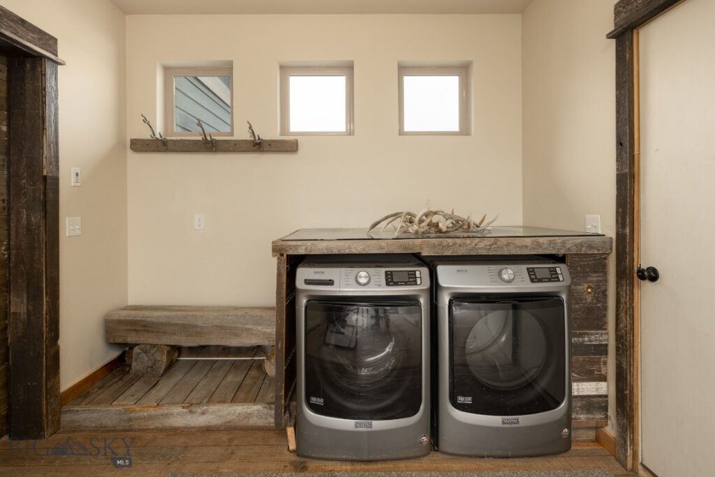 1704 Roundup Boulevard, Belgrade MT 59714