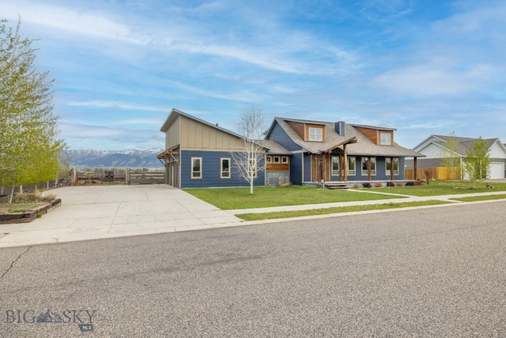 1704 Roundup Boulevard, Belgrade MT 59714
