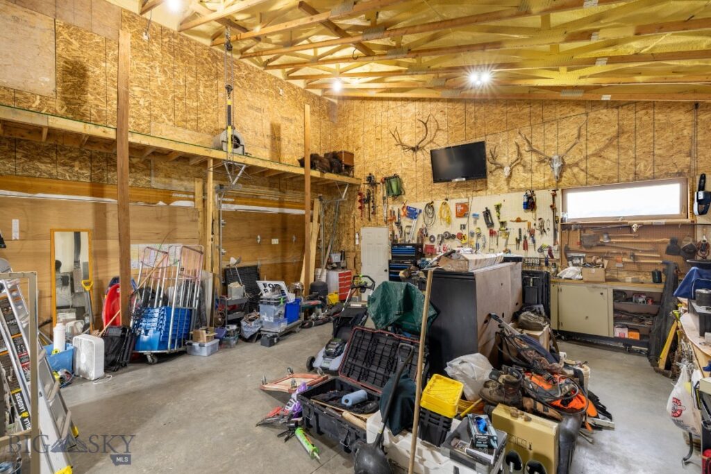 1704 Roundup Boulevard, Belgrade MT 59714