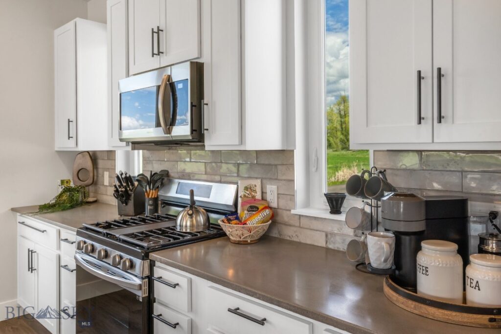 708 Circle F Trail, Bozeman MT 59718