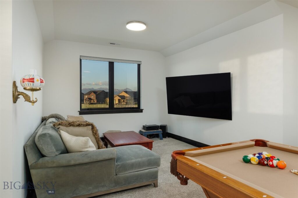 197 White Horse Loop, Bozeman MT 59718