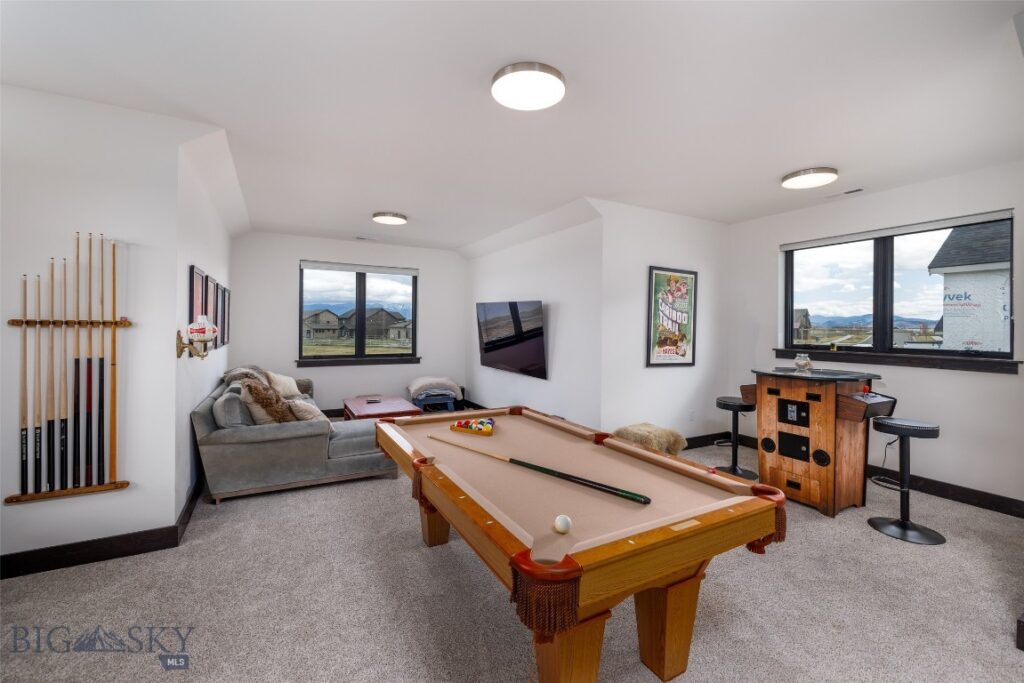 197 White Horse Loop, Bozeman MT 59718