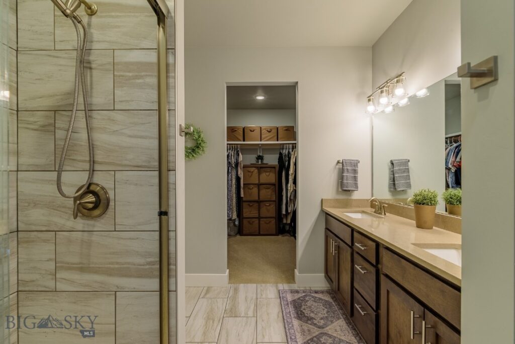 1514 Twodot Lane, Belgrade MT 59714