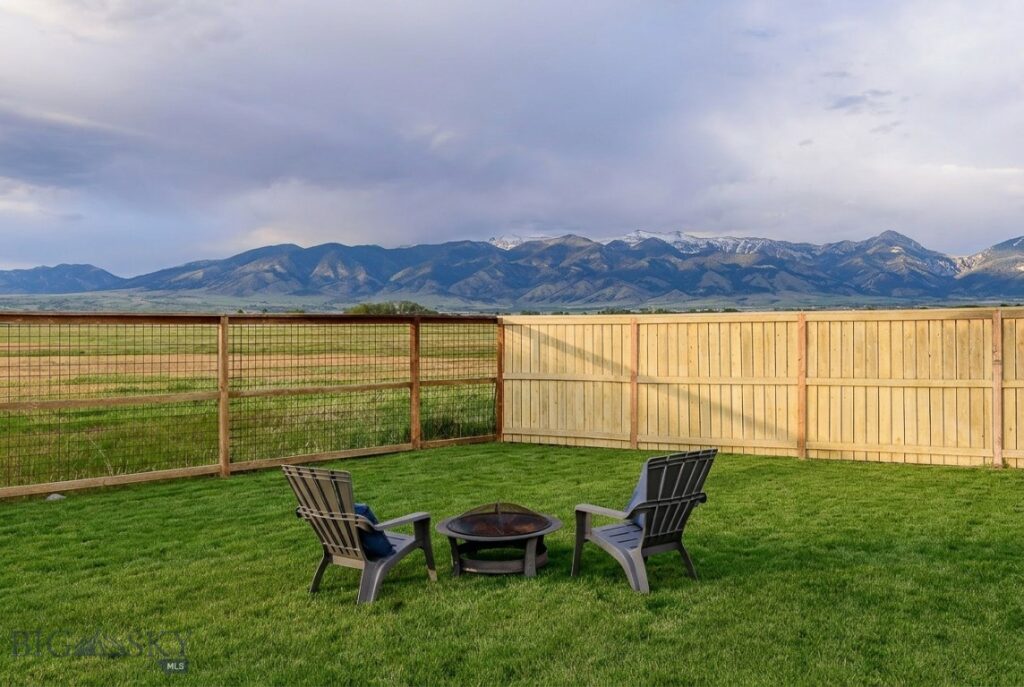 1514 Twodot Lane, Belgrade MT 59714