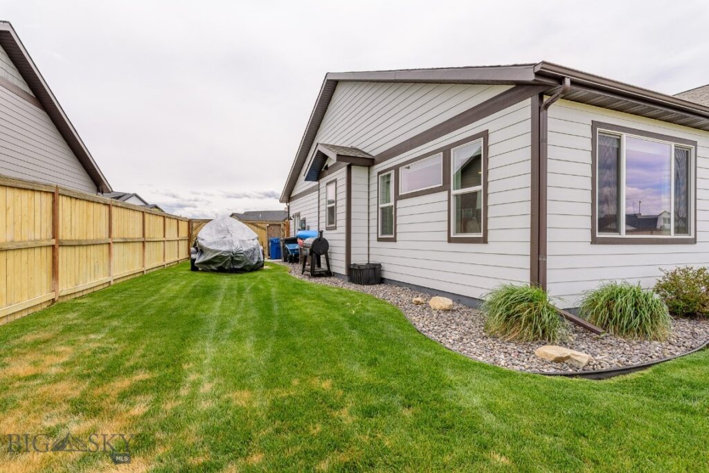 1514 Twodot Lane, Belgrade MT 59714