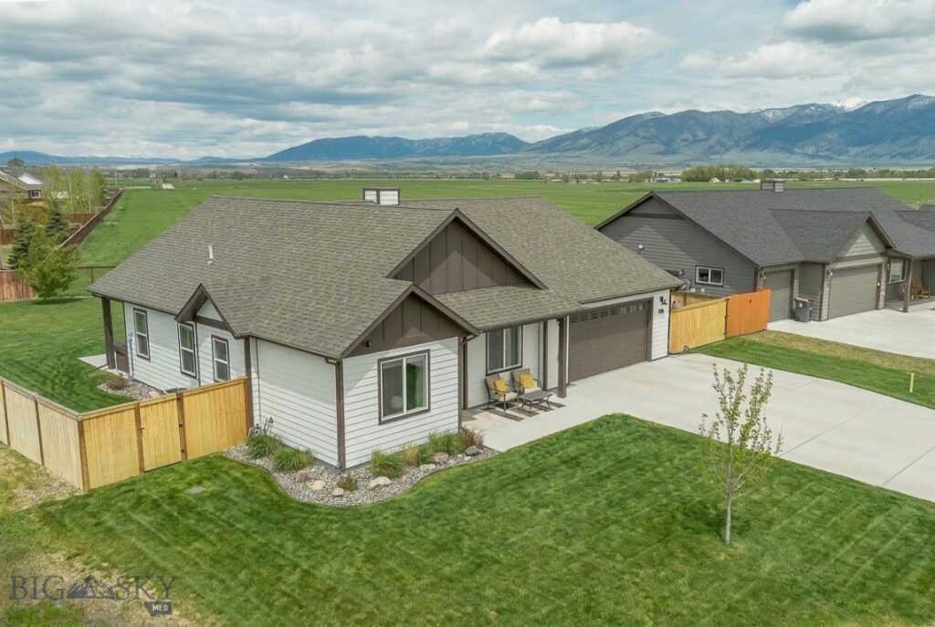 1514 Twodot Lane, Belgrade MT 59714