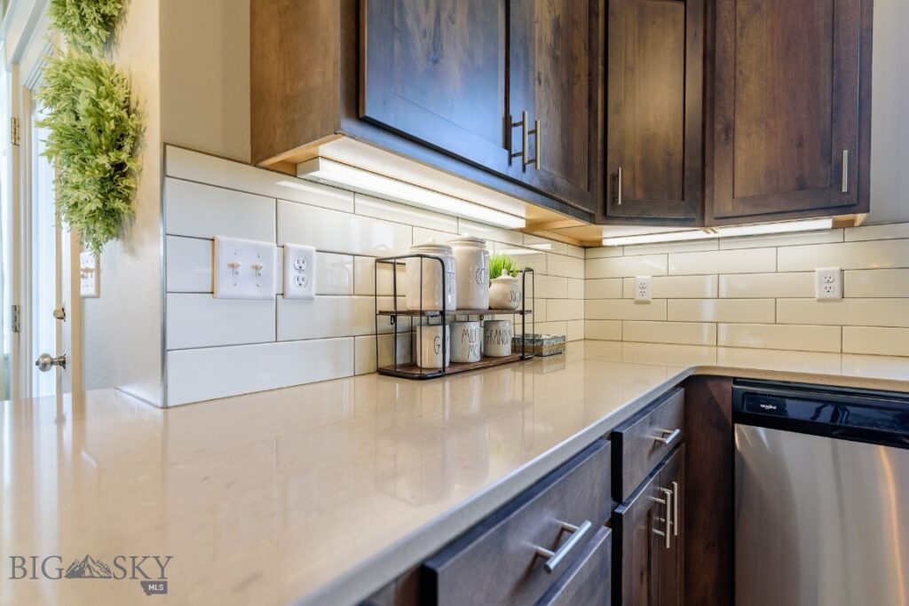 1514 Twodot Lane, Belgrade MT 59714