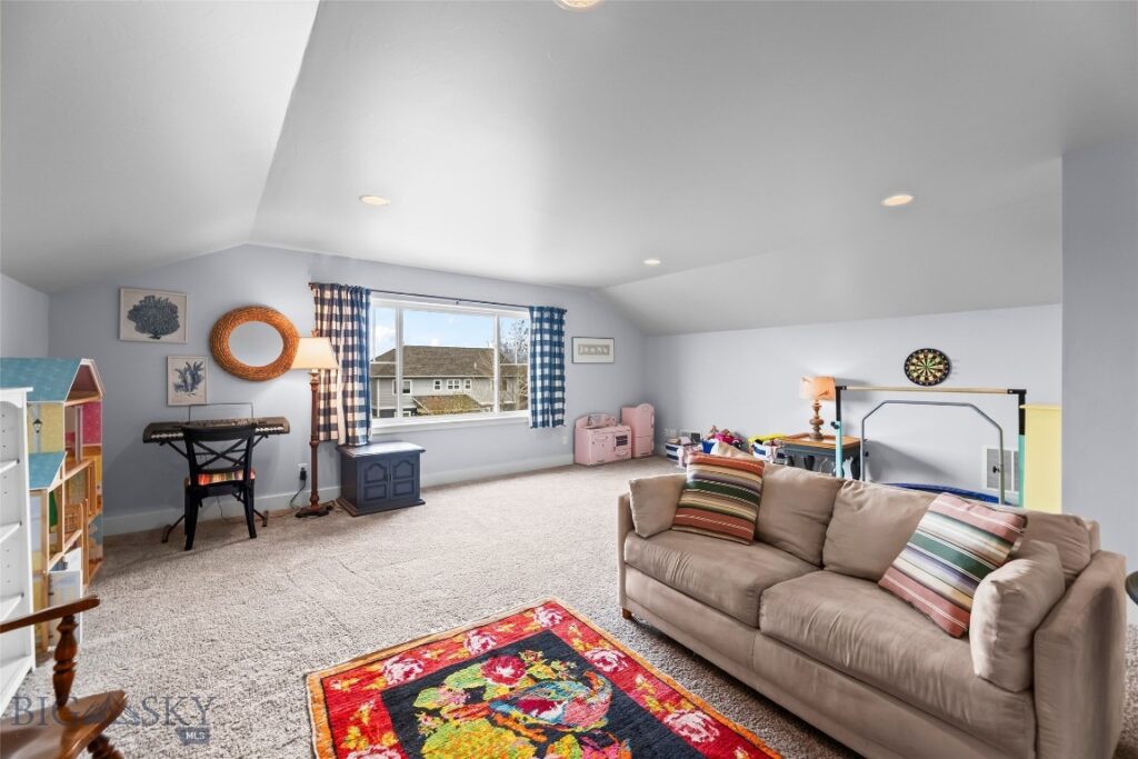 4895 Vine Street, Bozeman MT 59718