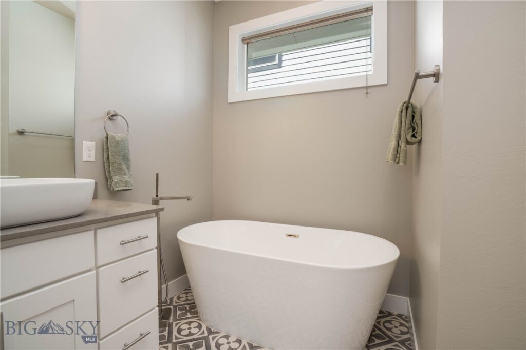 304 Westgate Avenue, Bozeman MT 59718