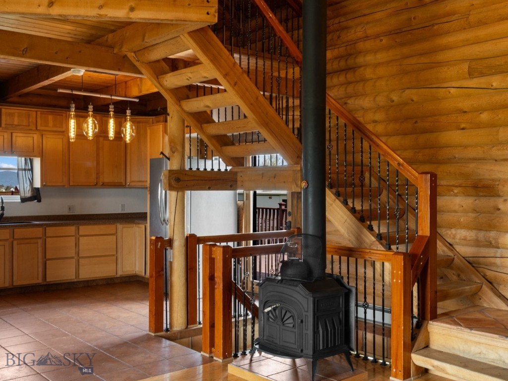 77300 Gallatin Road, Bozeman MT 59718
