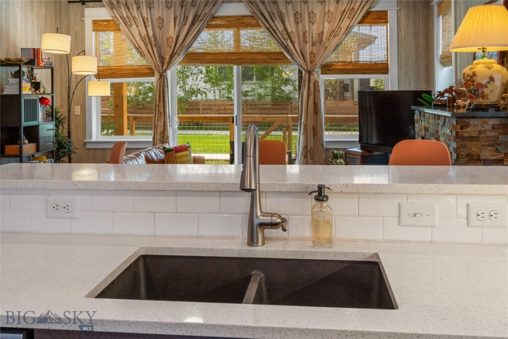 5422 Vahl Way, Bozeman MT 59718