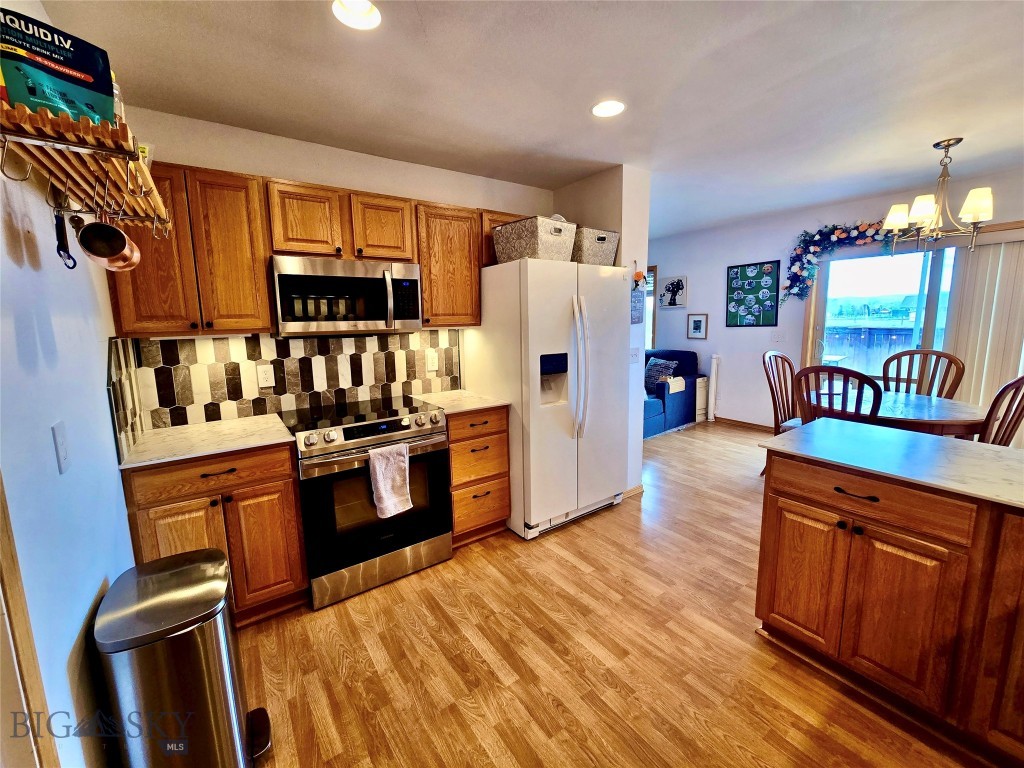 977 N River Rock Drive, Belgrade MT 59714