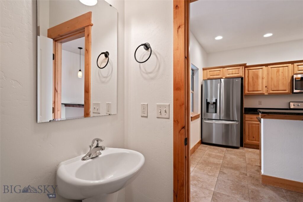3669 Laduke Street, Bozeman MT 59718