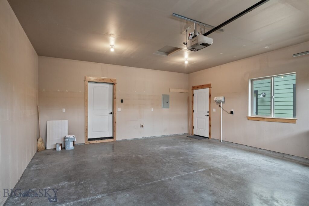 3669 Laduke Street, Bozeman MT 59718