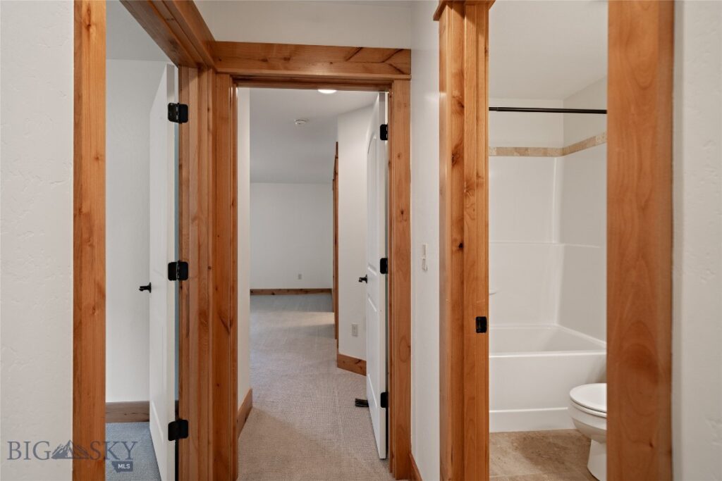 3669 Laduke Street, Bozeman MT 59718