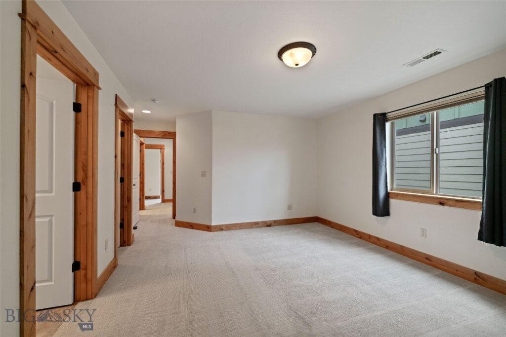 3669 Laduke Street, Bozeman MT 59718