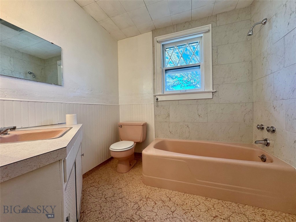 119 N 7th St., Livingston MT 59047
