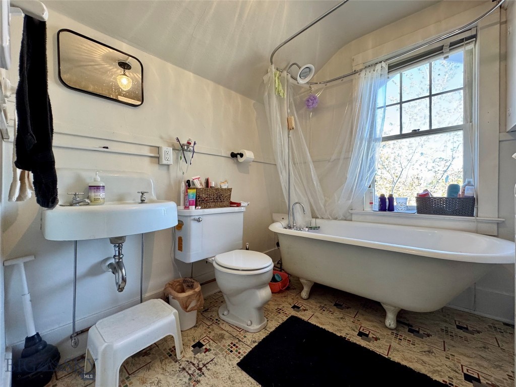 119 N 7th St., Livingston MT 59047