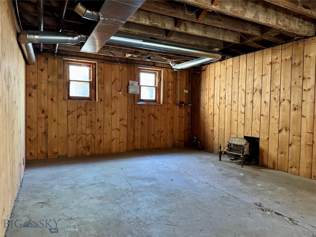 119 N 7th St., Livingston MT 59047
