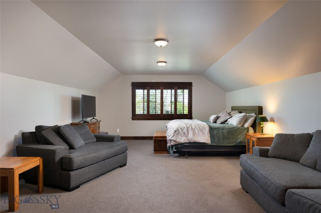 262 Parklands Trail, Bozeman MT 59718