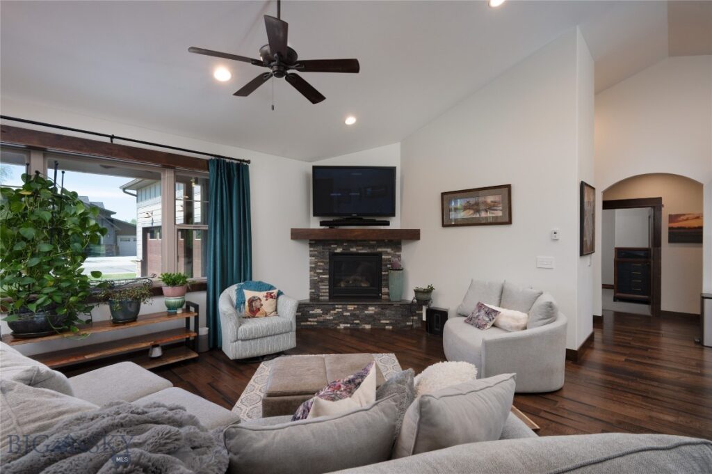 262 Parklands Trail, Bozeman MT 59718