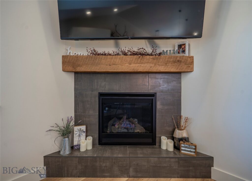 , Livingston MT 59047